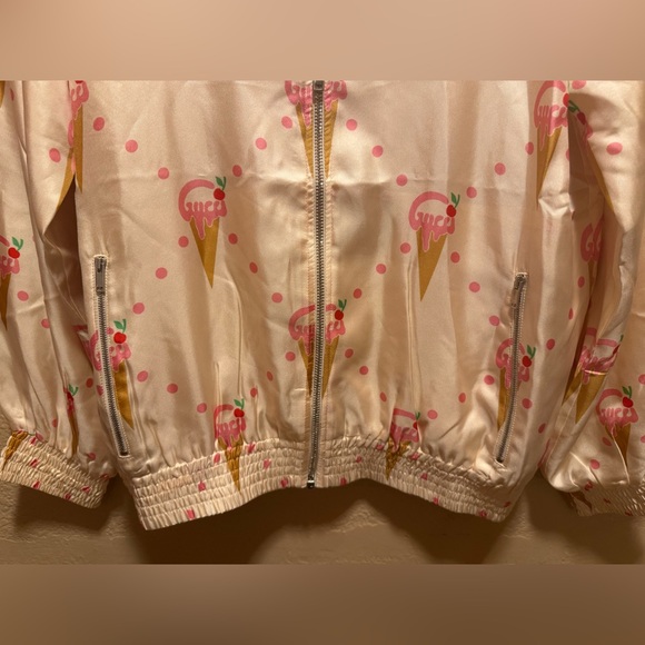 New Authentic Gucci Ice Cream Logo Print Zipper Jacket Pink Size M - Picture 5 of 16
